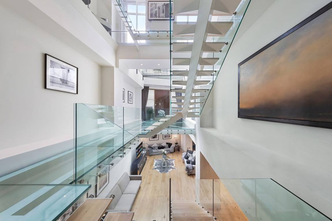 Fountain House, Mayfair